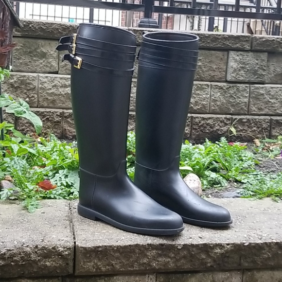 ⭐⭐⭐BURBERRY RIDING BOOTS ⭐⭐ - Picture 2 of 13